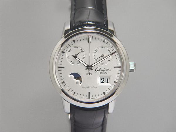 GLASHUTTE ORIGINAL格拉蘇蒂